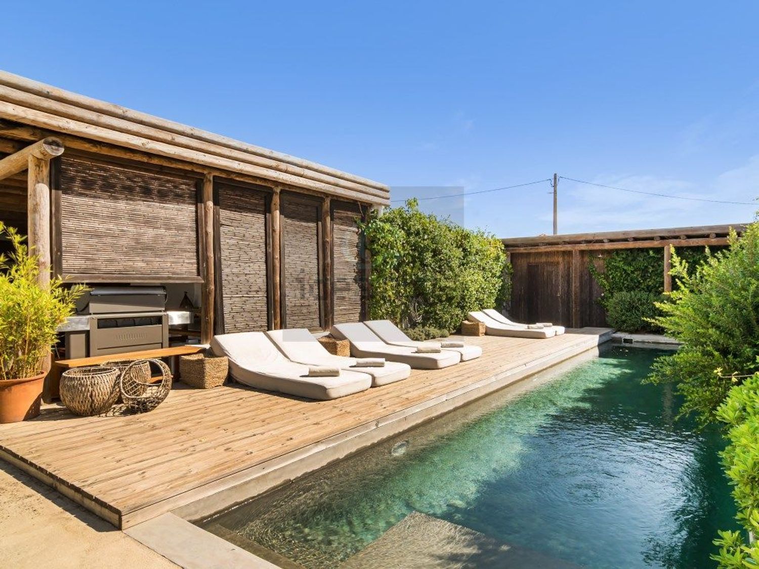 小楼房或独栋别墅出售在Rua de São Pedro, 21 - 游泳池