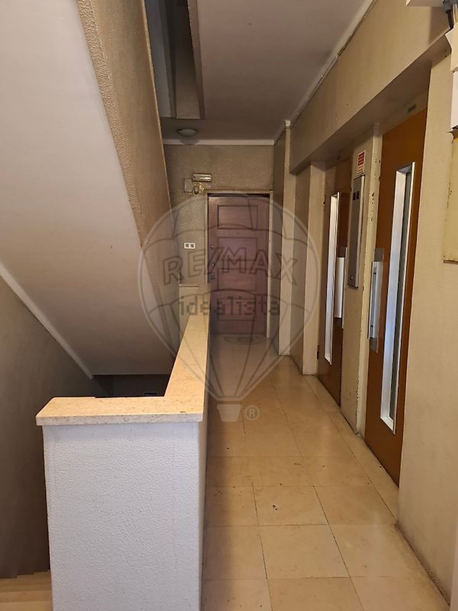 出租公寓 t3在Rua Eça de Queirós - 过道