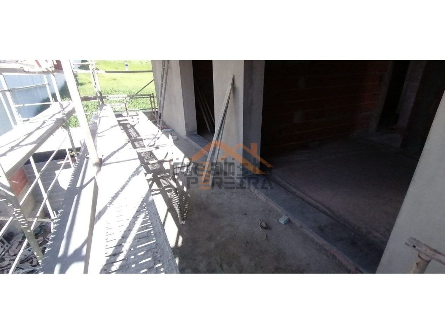 小楼房或独栋别墅出售在Pontinha e Famões - 照片