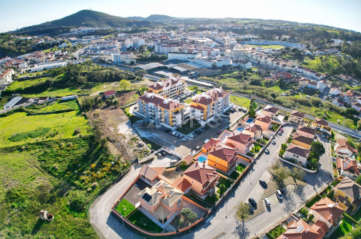 复式公寓出售在Rua dos Eucaliptos, 2 - 详情