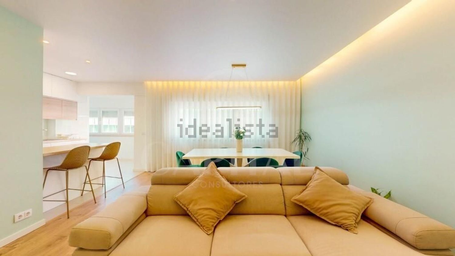 出租公寓 t3在Alto dos Moinhos - 客厅