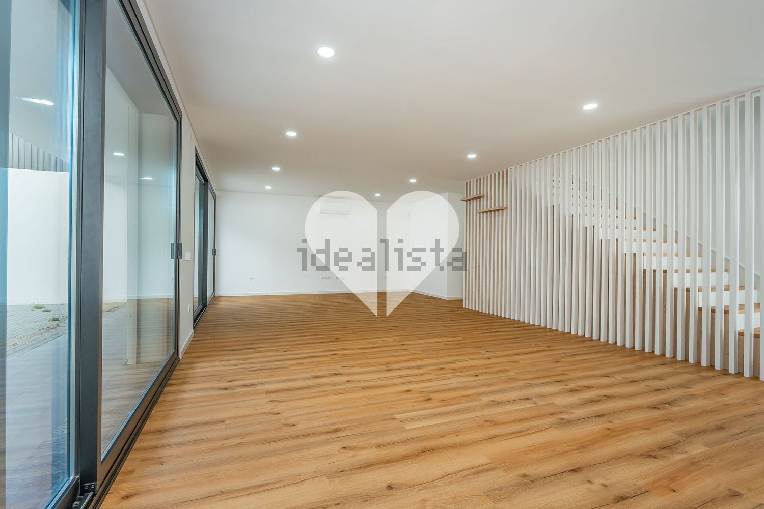 小楼房或独栋别墅出售在Santa Iria de Azoia - São João da Talha - Bobadela - 居住