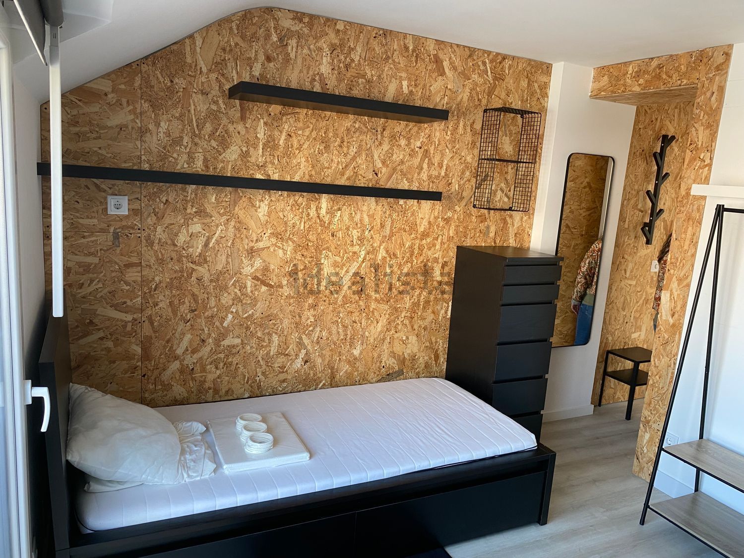 出租房间在Rua Carlos Reis, 12 - 卧室