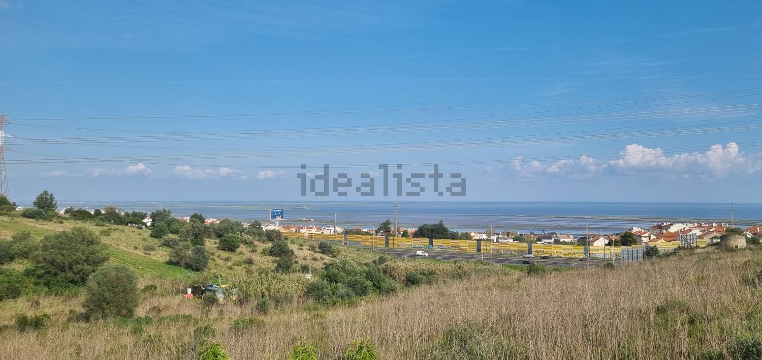 出租复式公寓在Bairro dos Mojões - 视线