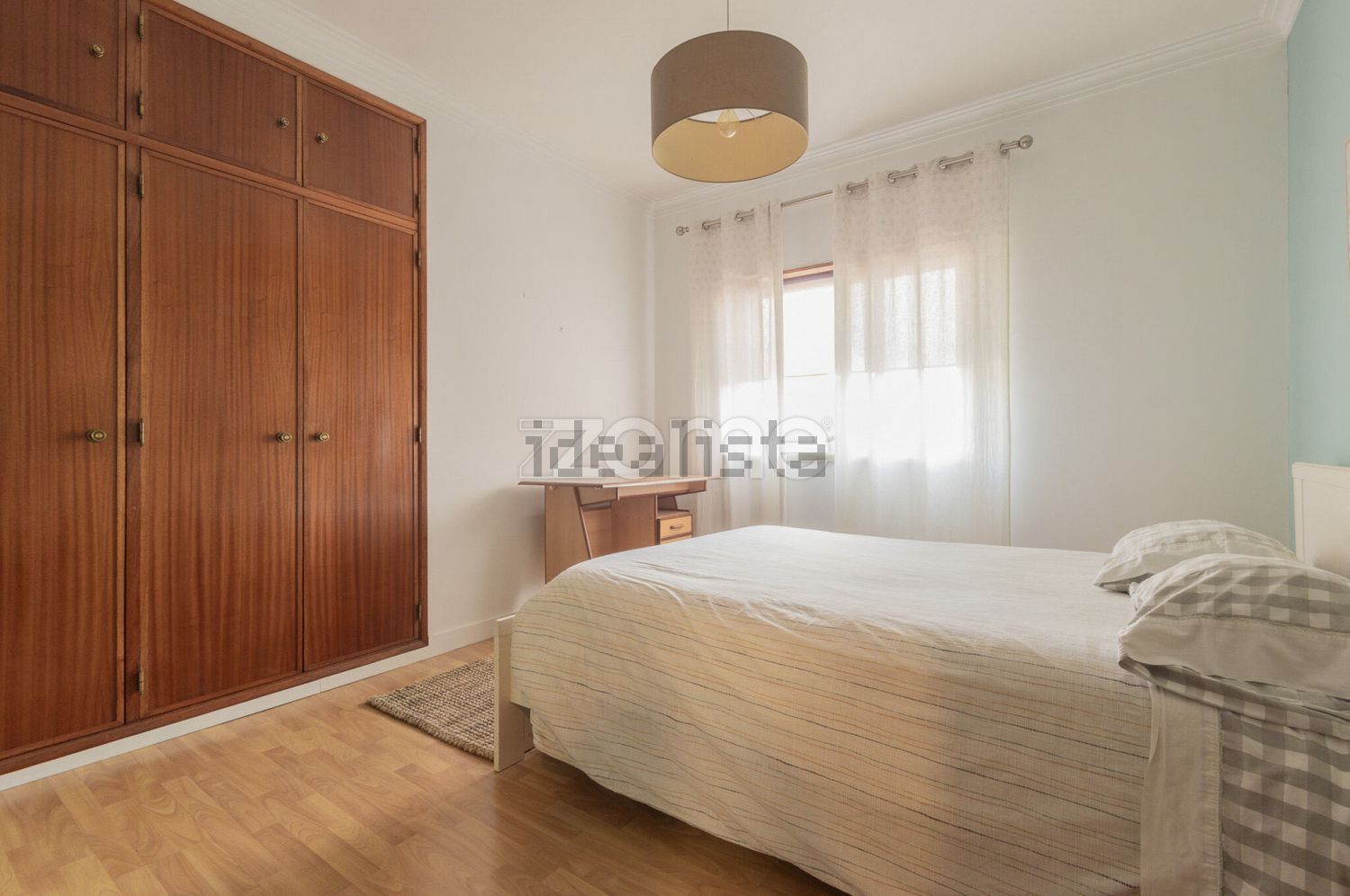 小楼房或独栋别墅出售在Rua Luís Vaz de Camões s/n - 卧室