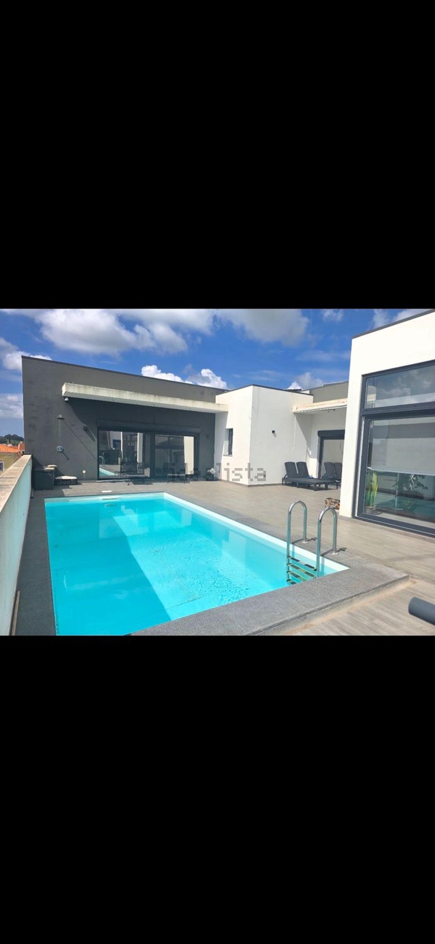 小楼房或独栋别墅出售在Rua Manuel José Da Silva, 2 - 游泳池