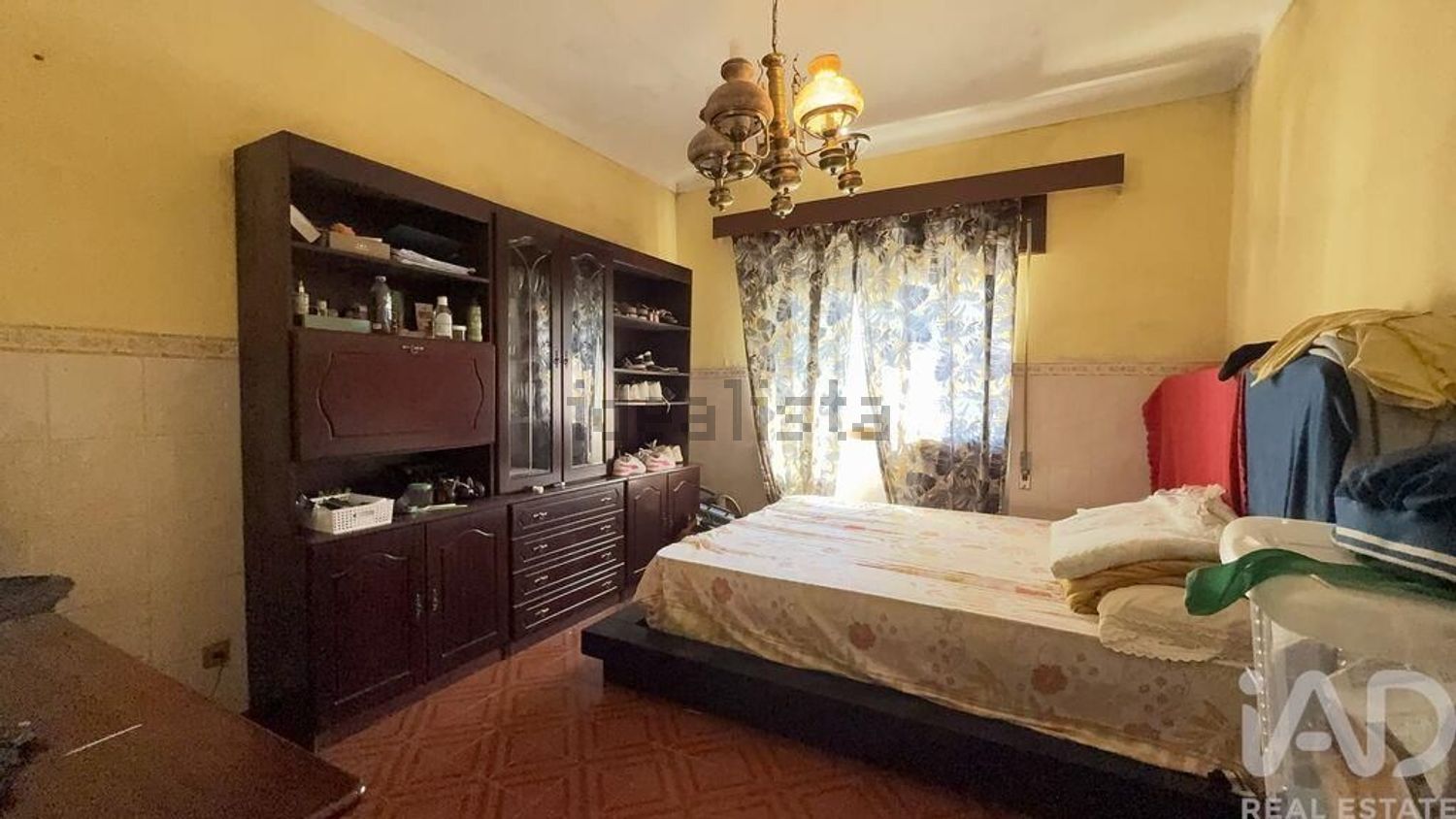 小楼房或独栋别墅出售在Alhos Vedros - 卧室