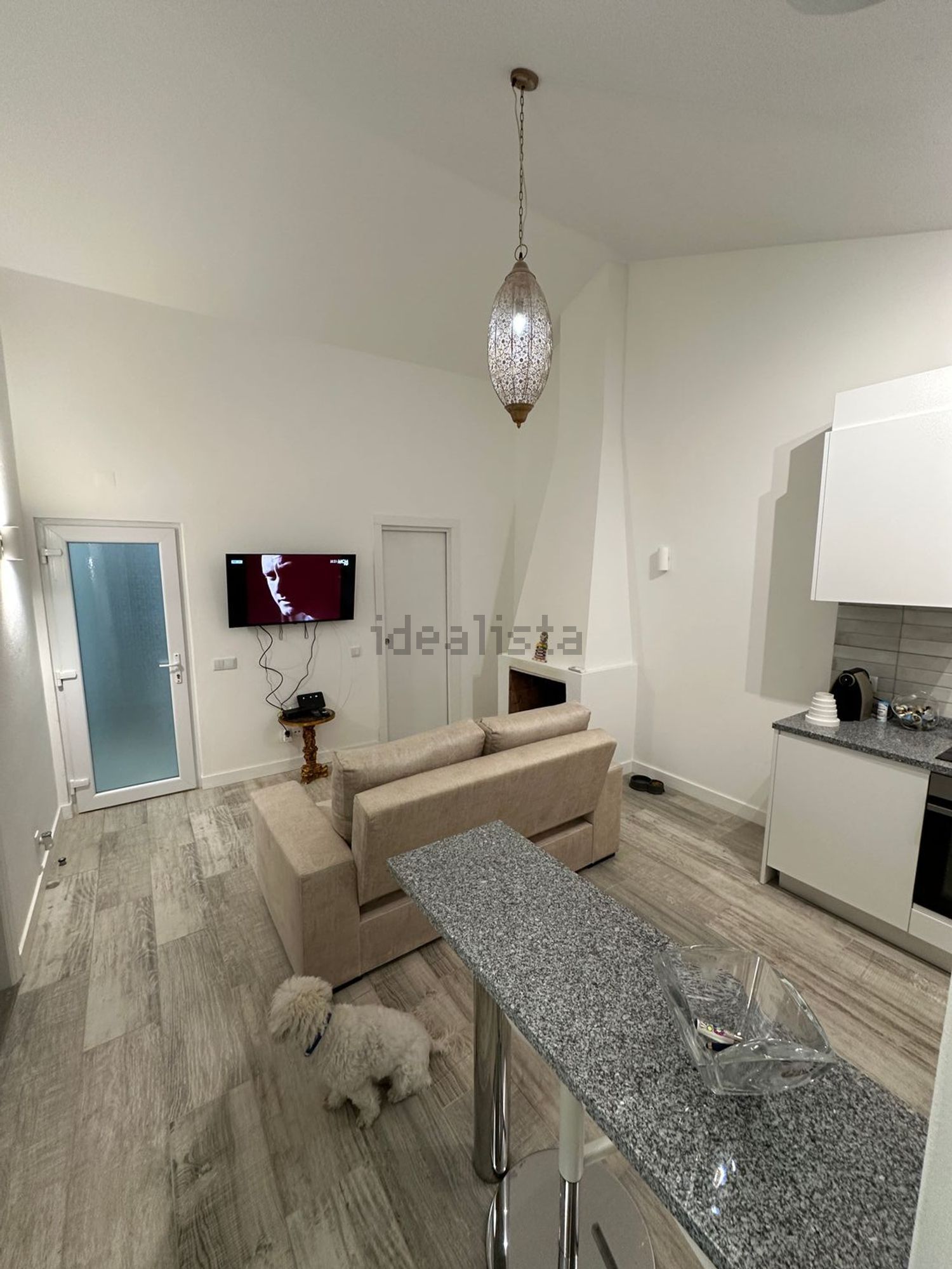 双拼别墅出售在Rua 1 de Maio, 15 - 客厅