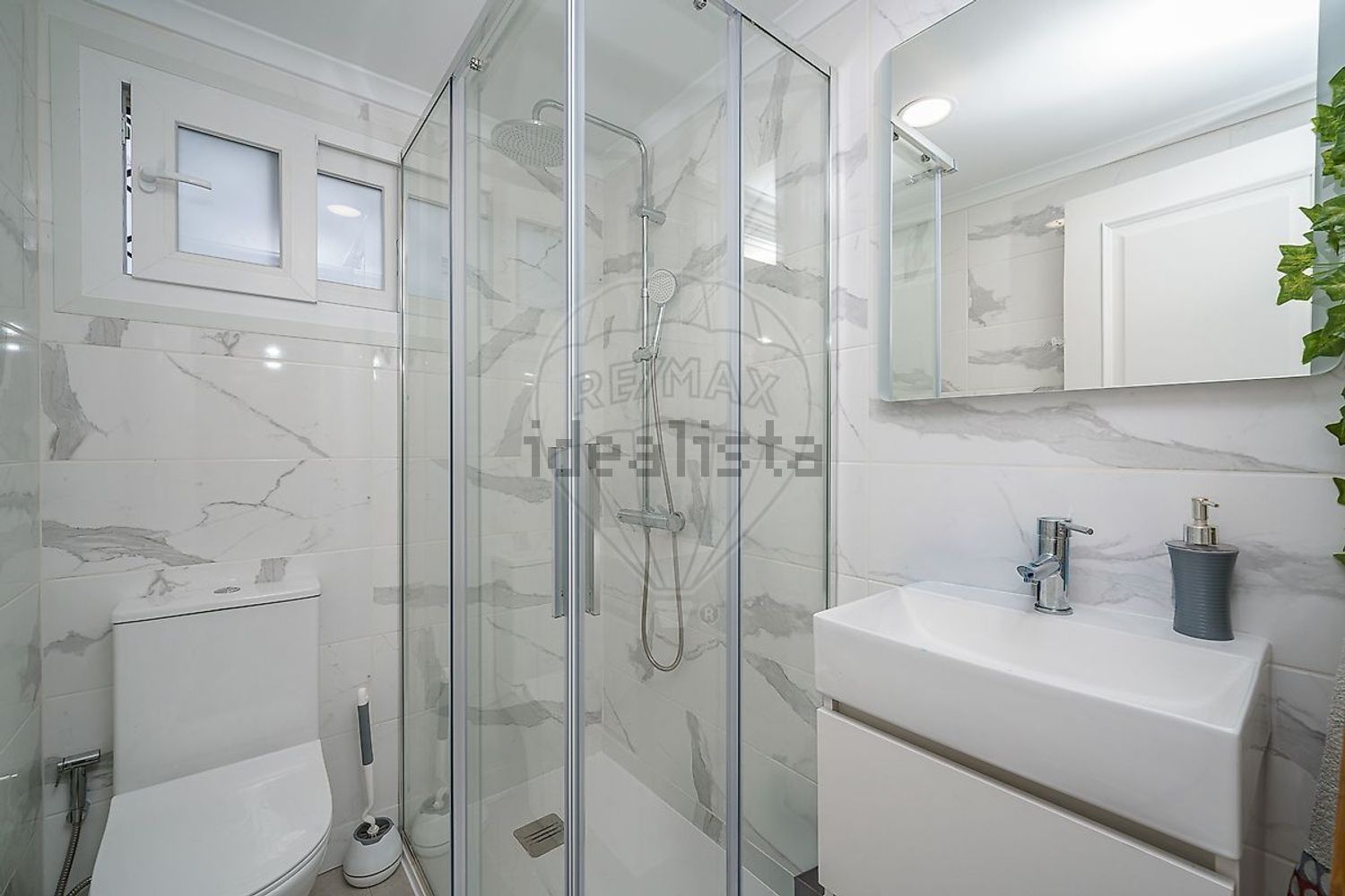 小楼房或独栋别墅出售在Rua Doutor Francisco Gonçalves de Oliveira - 卫生间