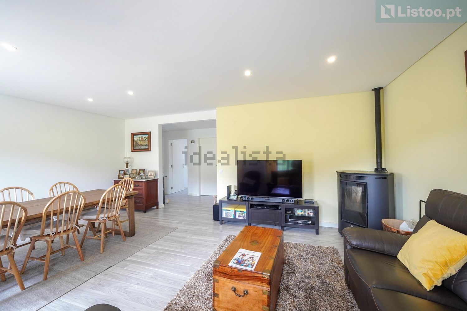 公寓 t3出售在Rua da Urmeirada - 客厅