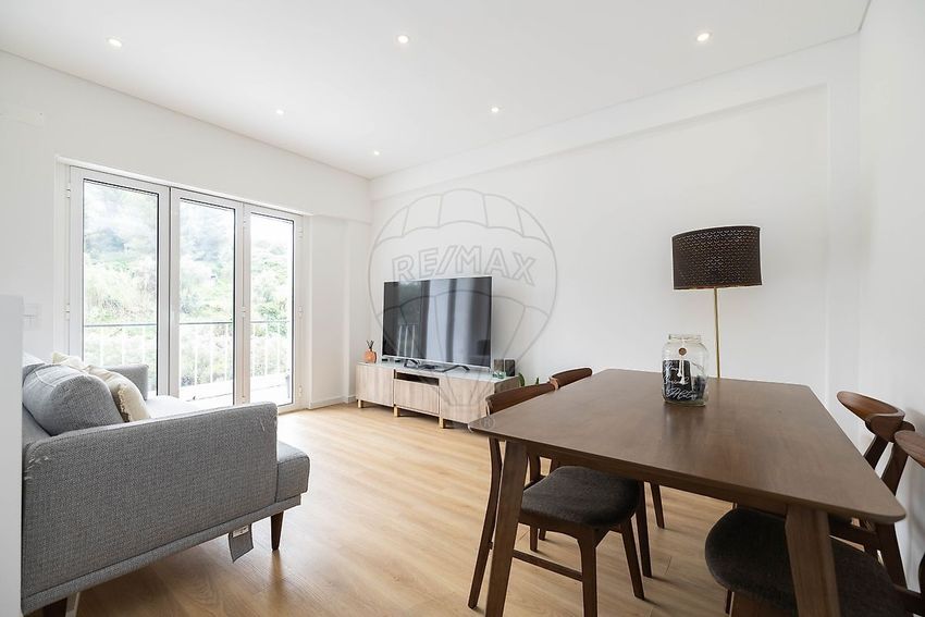 公寓 t2出售在Rua Salvador Allende