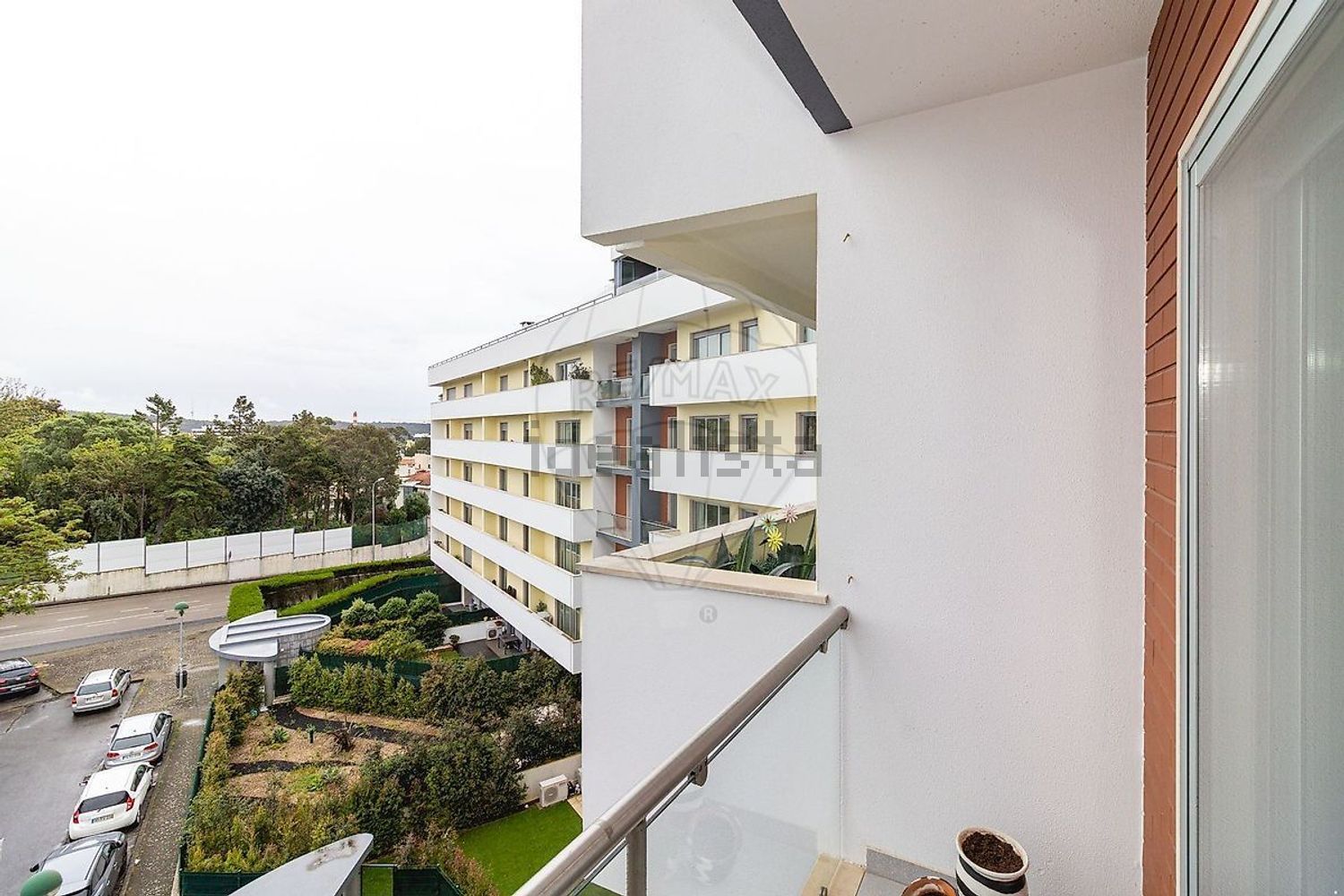 公寓 t3出售在Avenida Marechal Gomes da Costa - 详情