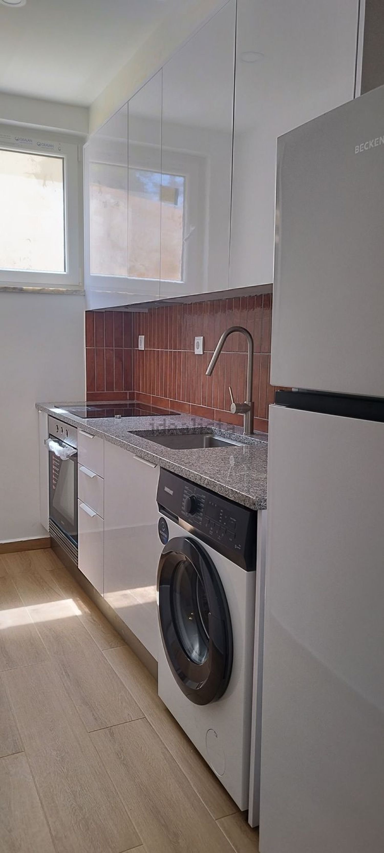 出租公寓 t1在Rua de Bijagós, 16 - 厨房