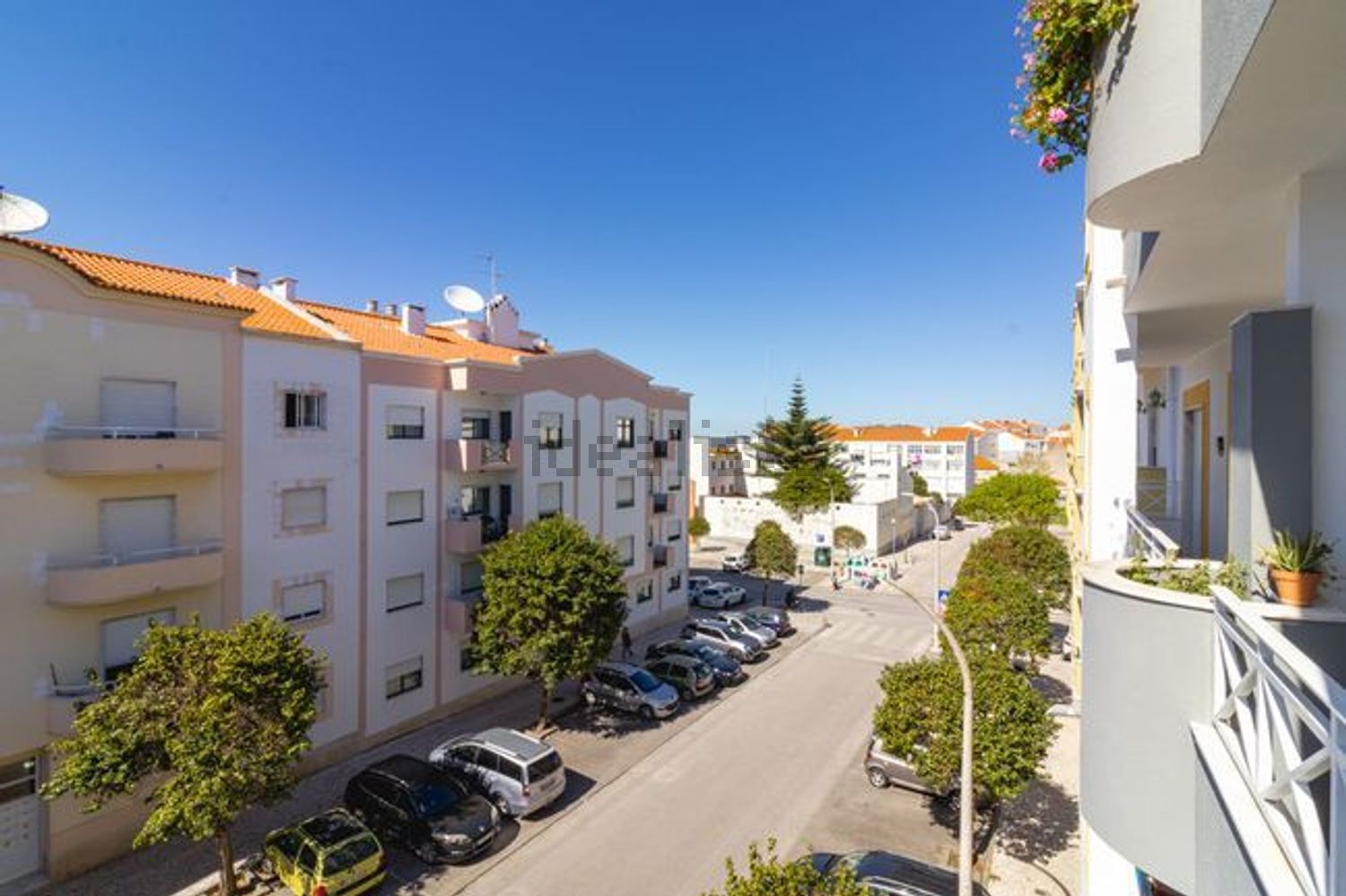 公寓 t3出售在Rua Luís de Camões, 9 - 露台