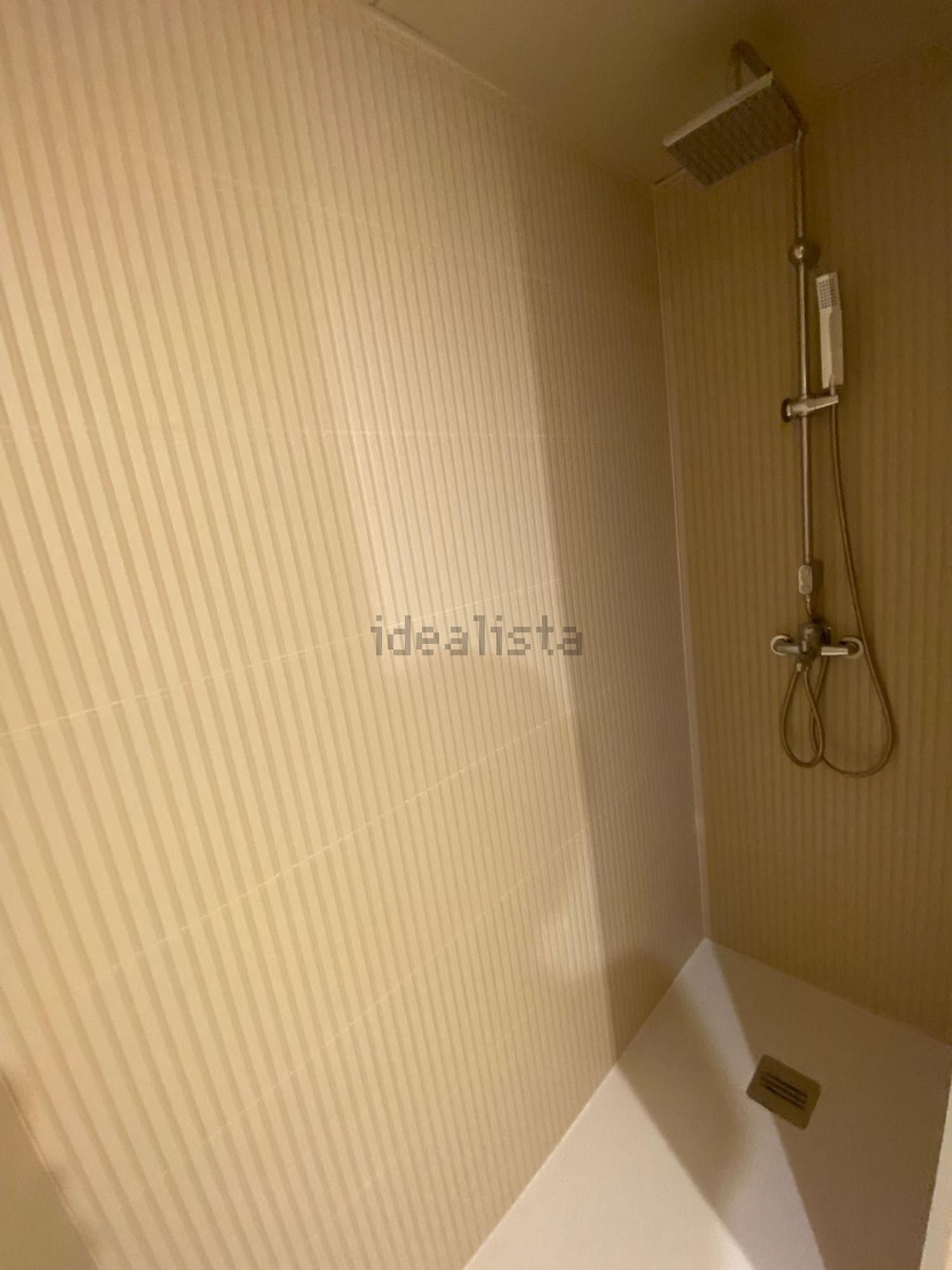 出租公寓 t2在Praceta António Andrade, 15 - 卫生间