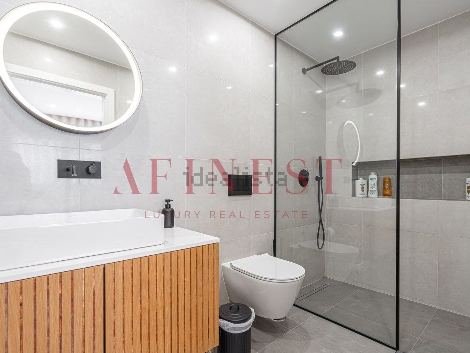 出租小楼房或独栋别墅Azinhaga do Viana - 卫生间