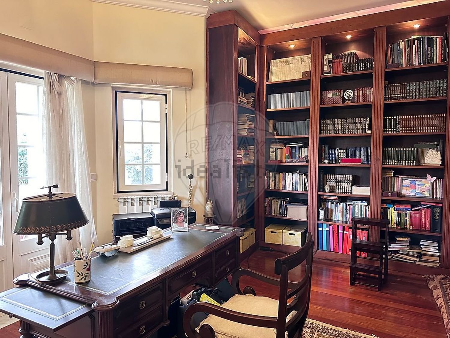 小楼房或独栋别墅出售在Rua da Mofina - 客厅