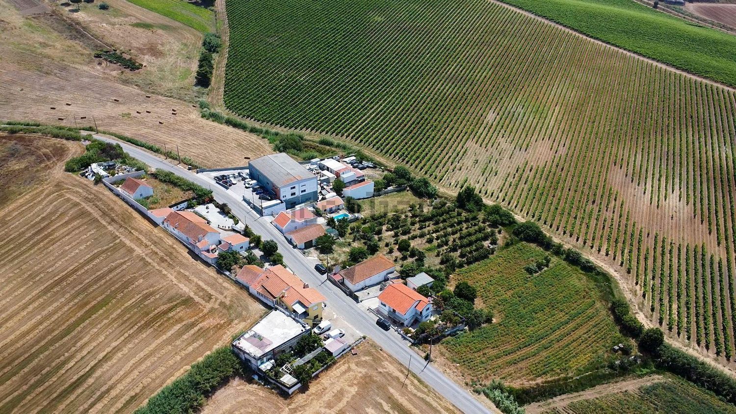 小楼房或独栋别墅出售在Rua do Relógio do Sol, 17 - 视线