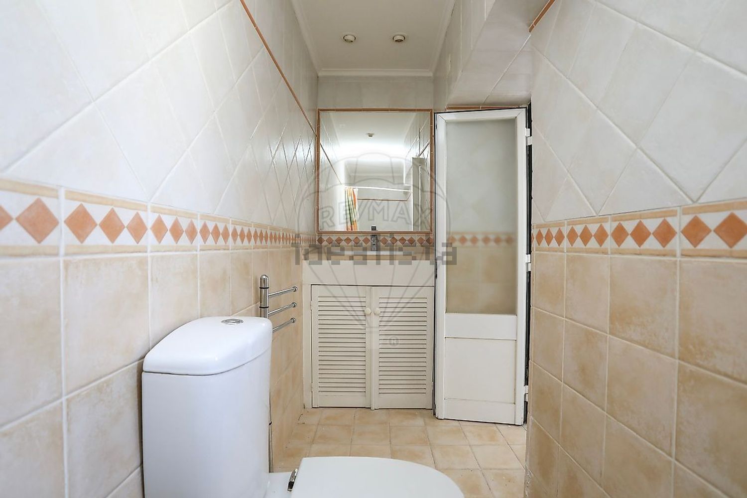 公寓 t1出售在Travessa do Pasteleiro - 卫生间