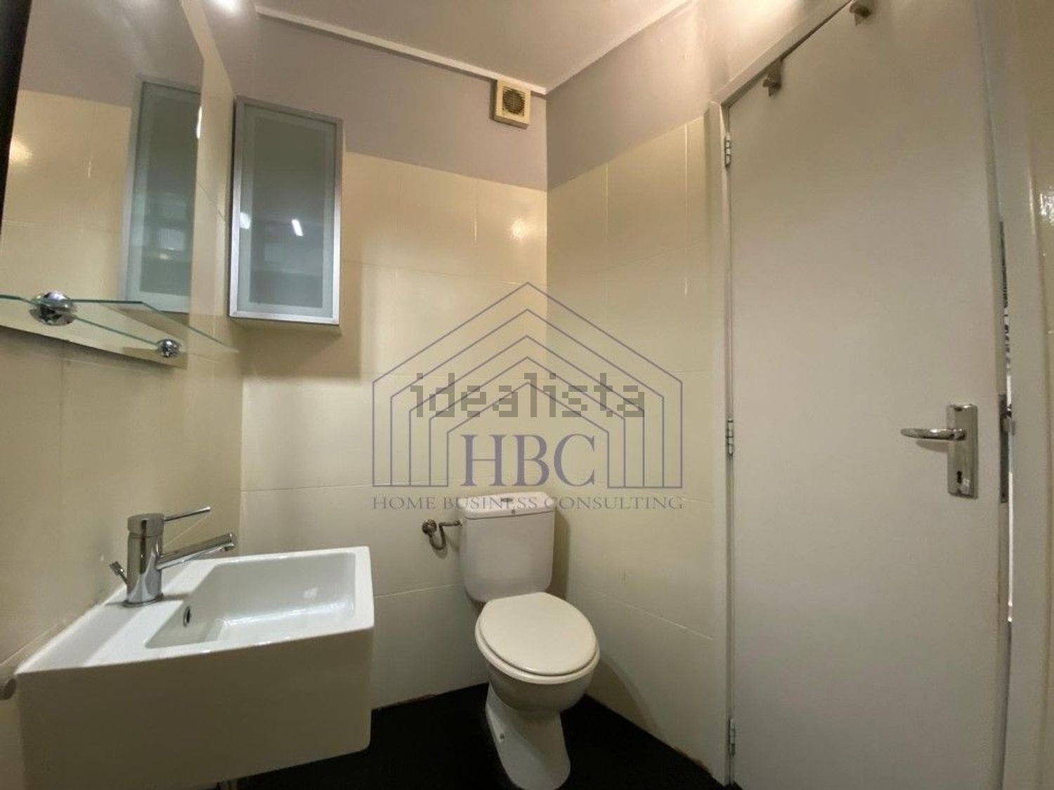 出租公寓 t1在Olivais - 卫生间