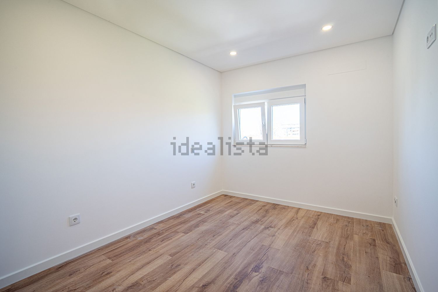 公寓 t3出售在Olivais - 卧室