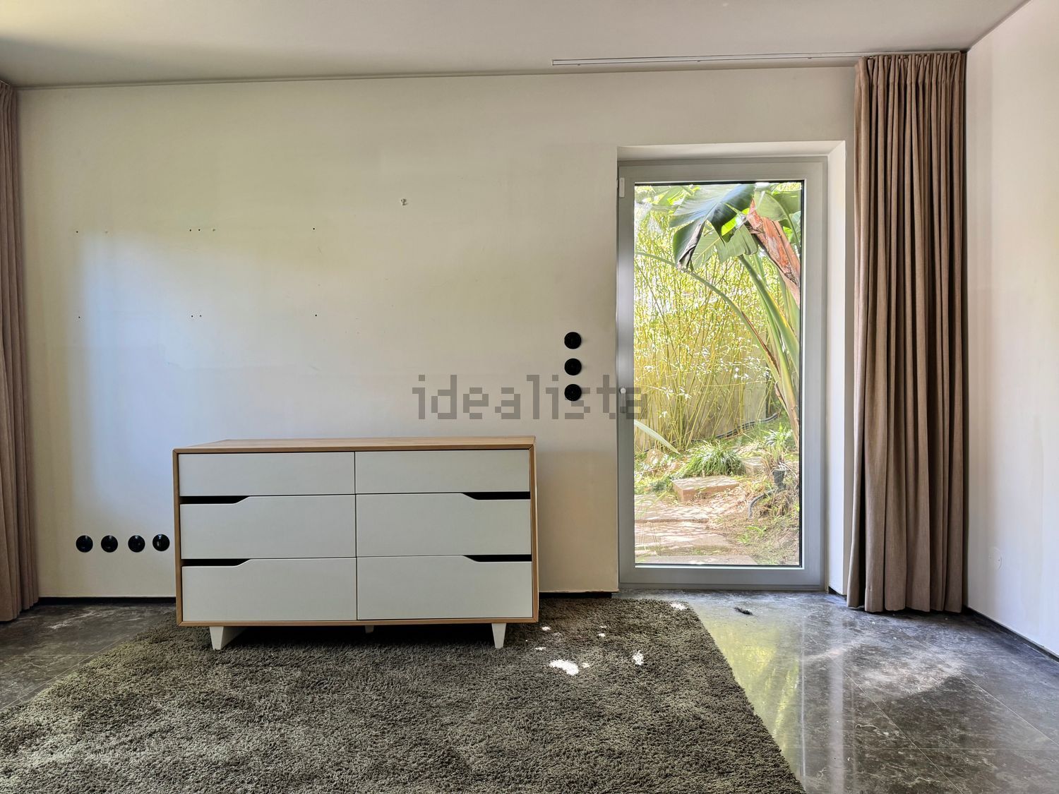 小楼房或独栋别墅出售在Avenida Marechal Carmona, 631 - 照片