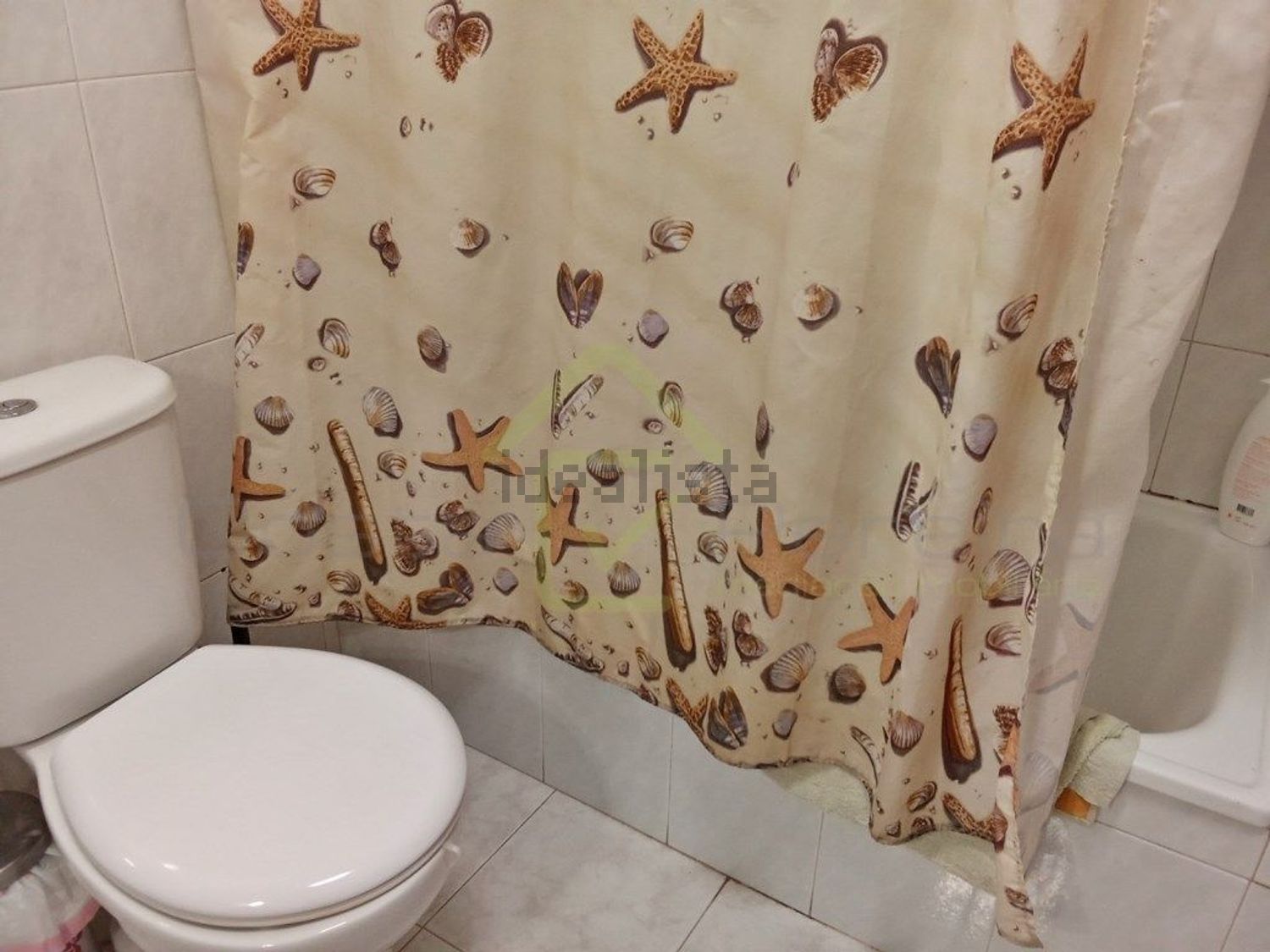 小楼房或独栋别墅出售在Vimeiro - 卫生间