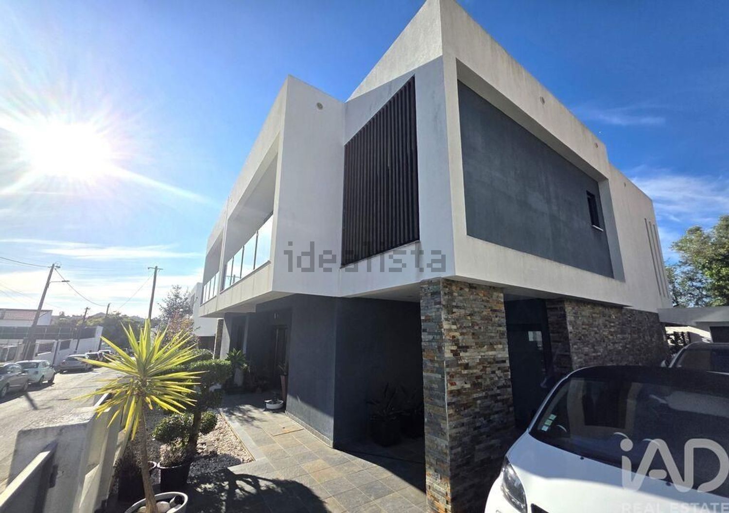 双拼别墅出售在Quintinhas - 外立面