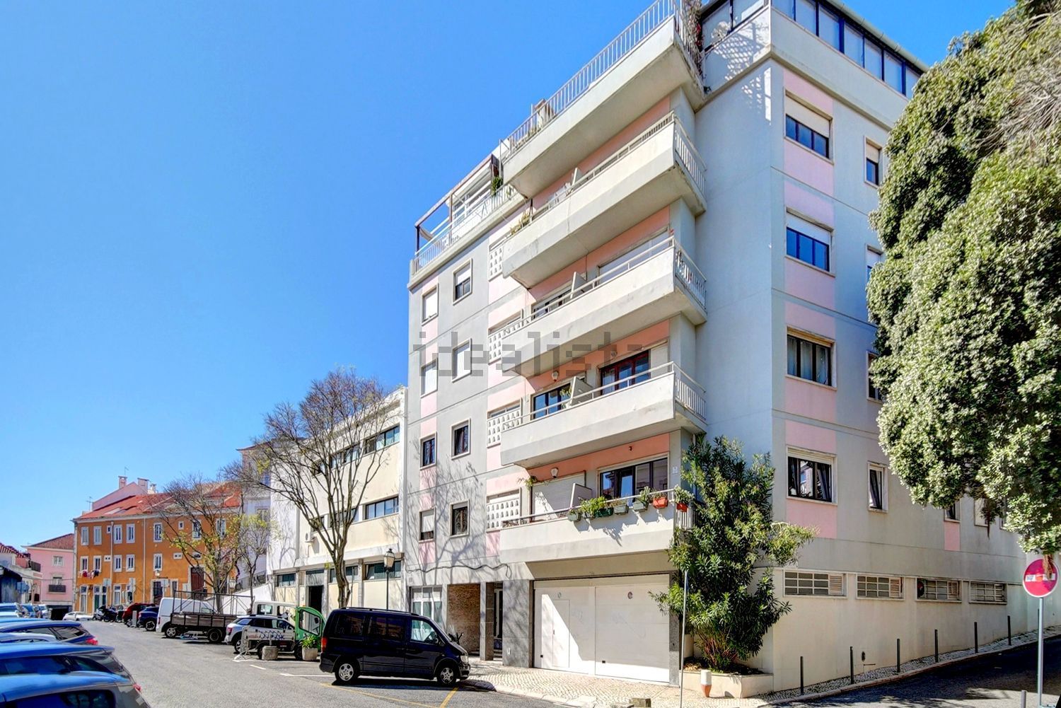 复式公寓出售在Rua da Academia das Ciências - 外立面