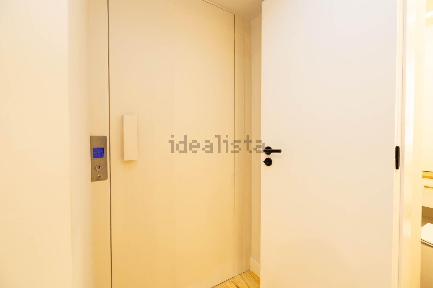 双拼别墅出售在Avenida Doutor Leão de Oliveira - 照片