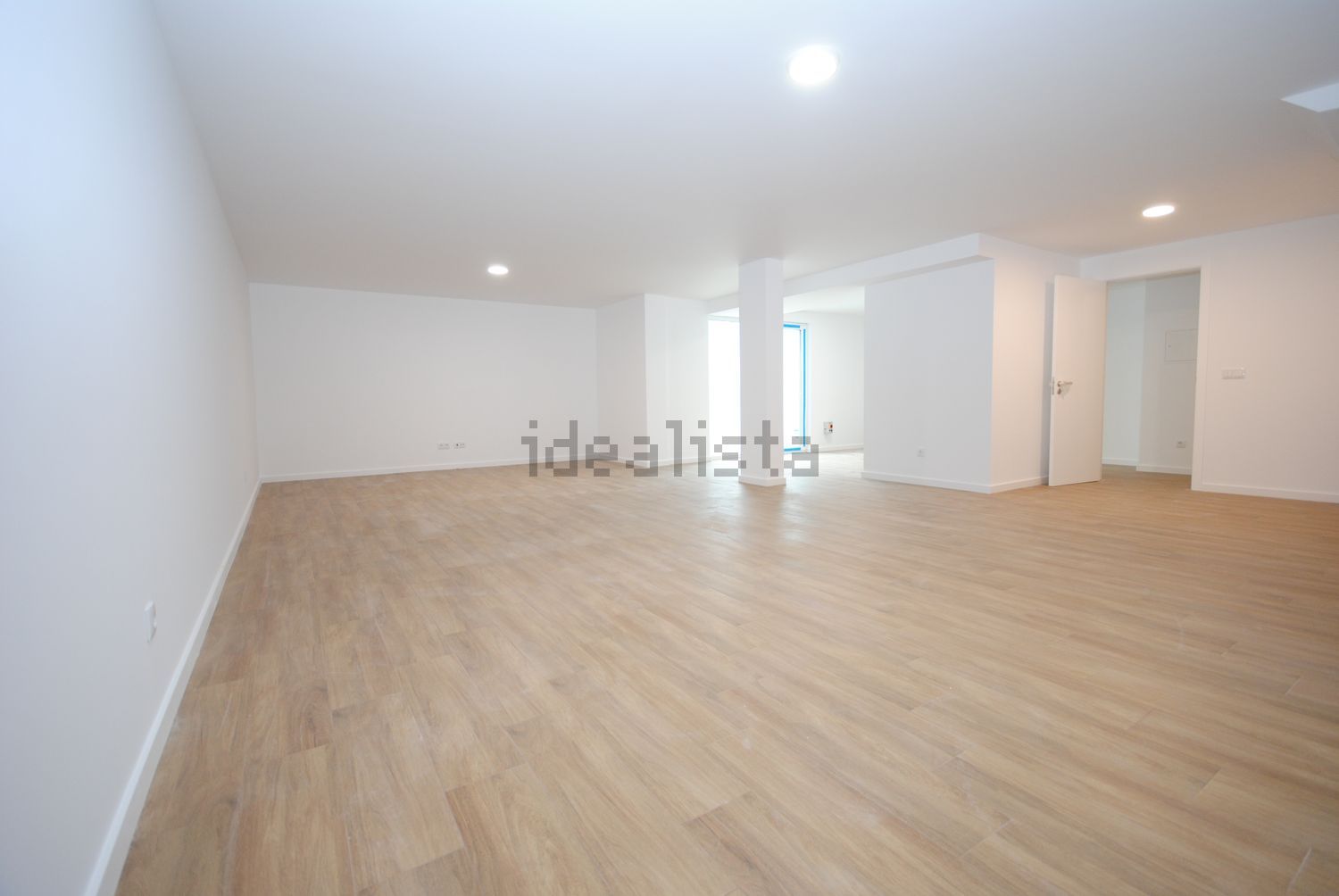 双拼别墅出售在Rua das Flores - 居住