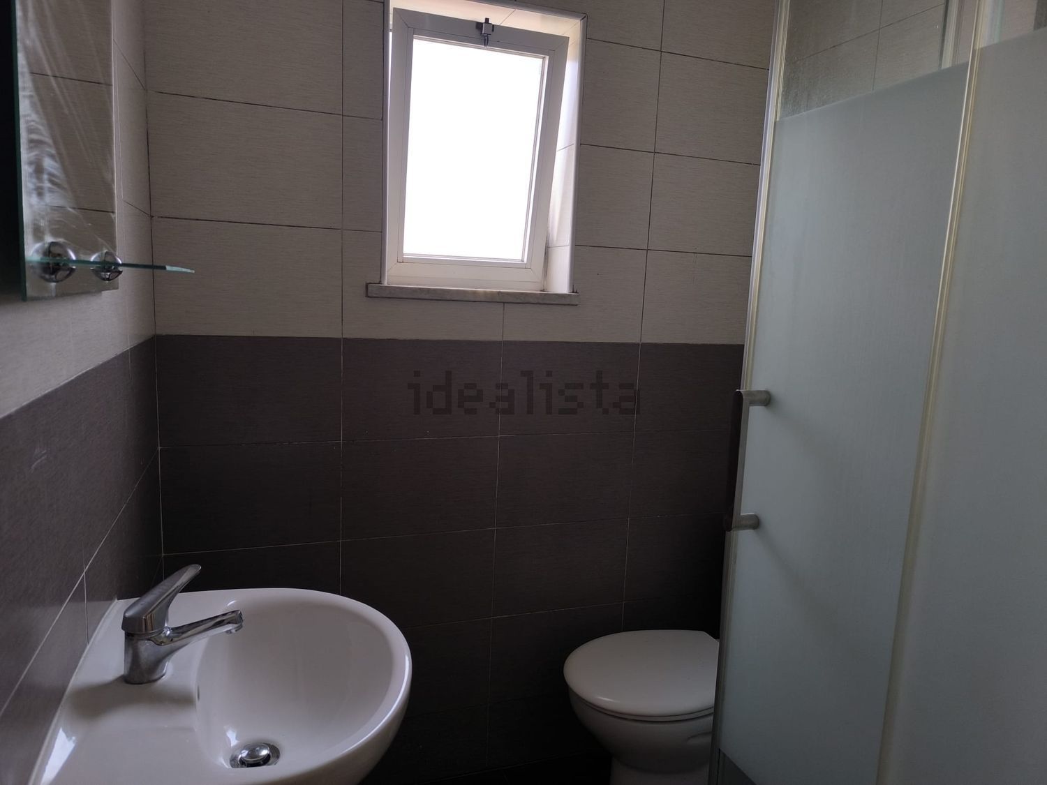 出租公寓 t1在Rua Luís de Camões, 15 - 卫生间