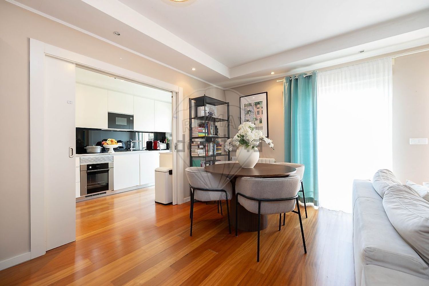 公寓 t2出售在Rua Fonte - 客厅