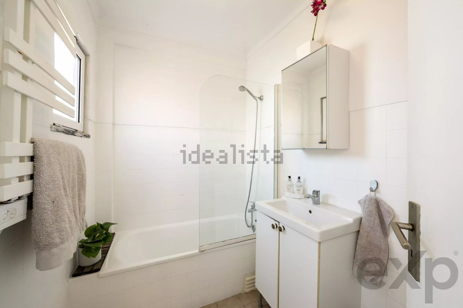 公寓 t1出售在Rua da Senhora do Monte - 卫生间