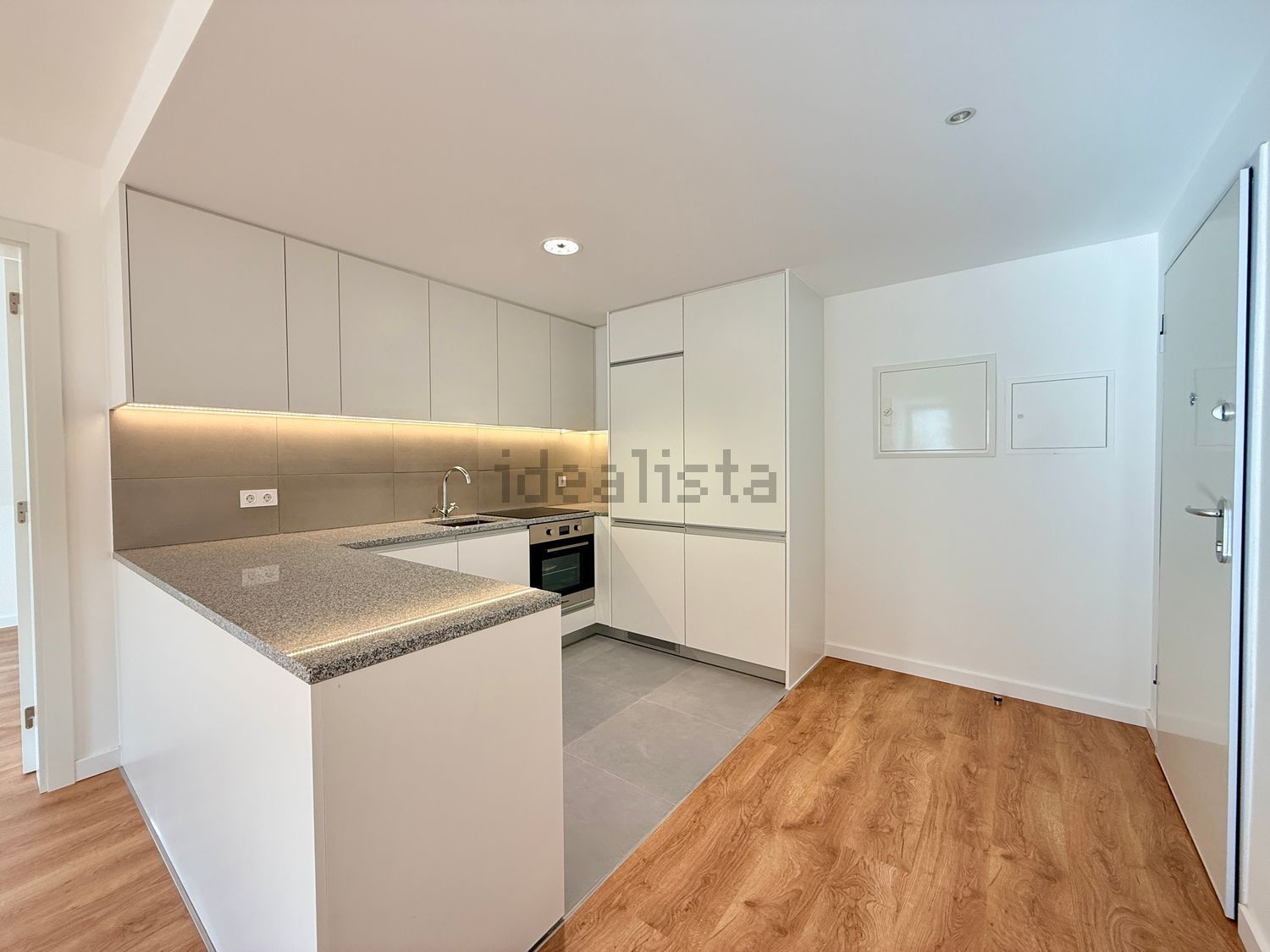 出租公寓 t1在Rua Artur Ferreira da Silva - 厨房