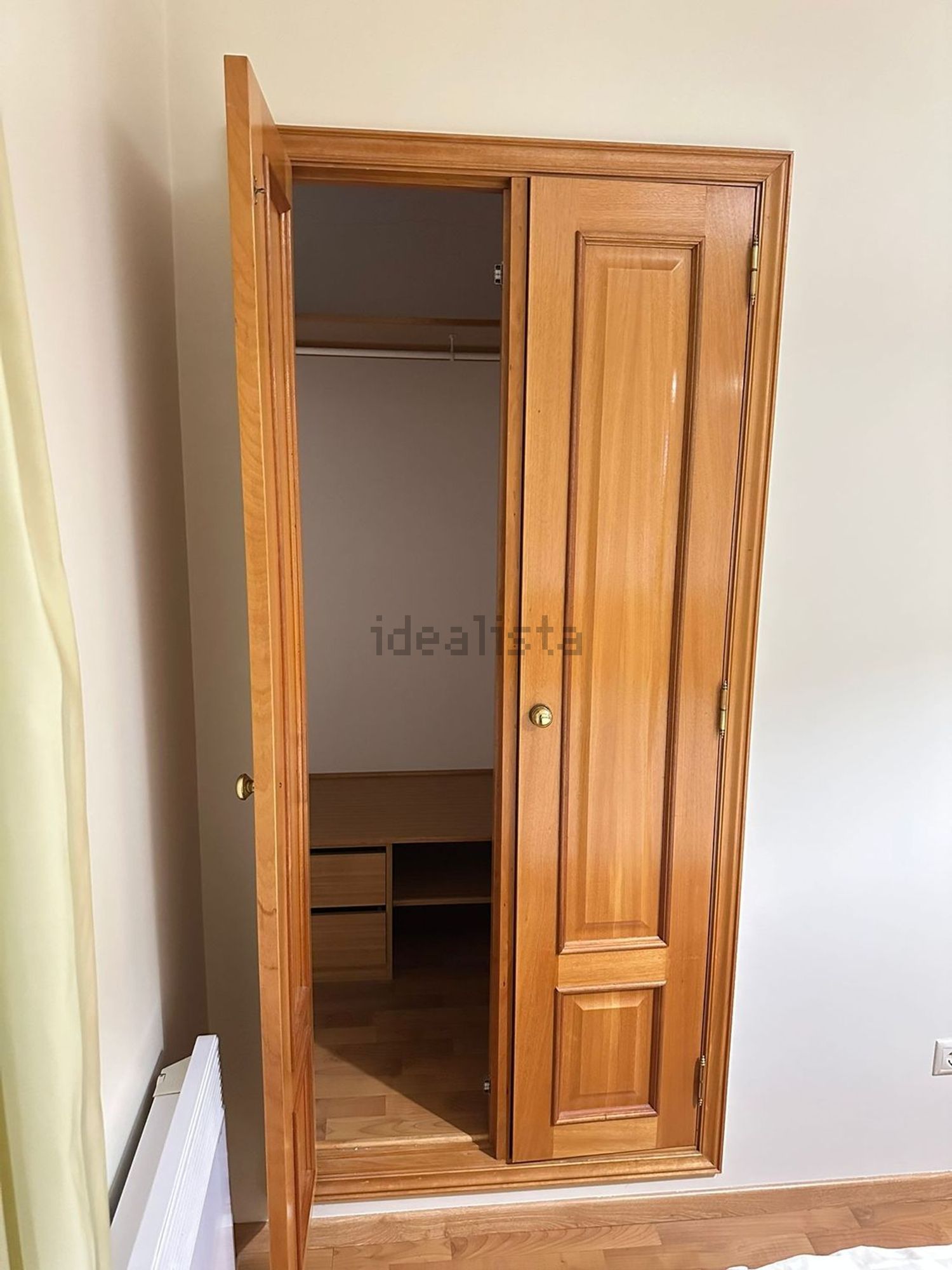 出租房间在Rua José Luis Ribeiro, 1 - 试衣间