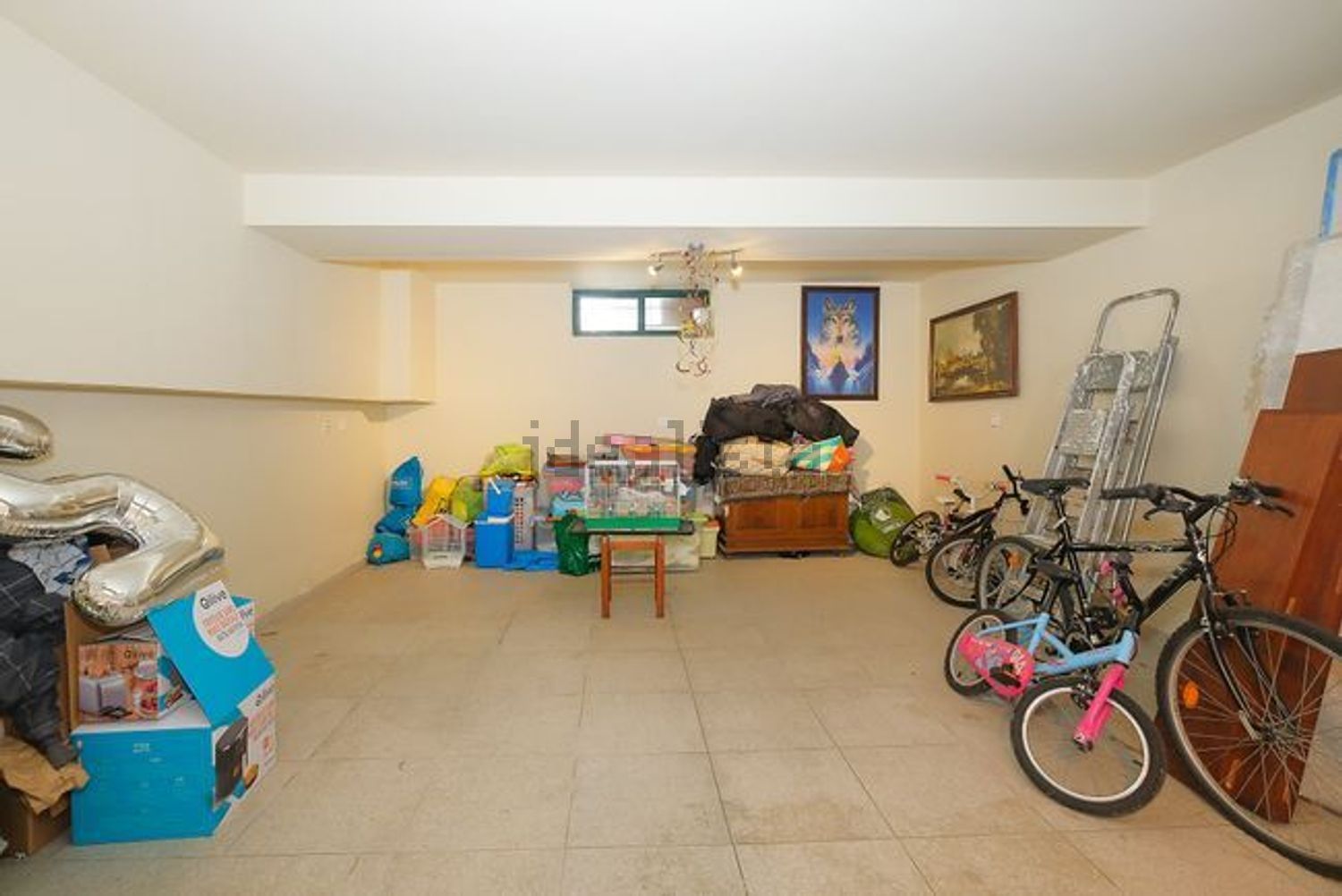 联排别墅出售在Rua Rogério Paulo - 居住