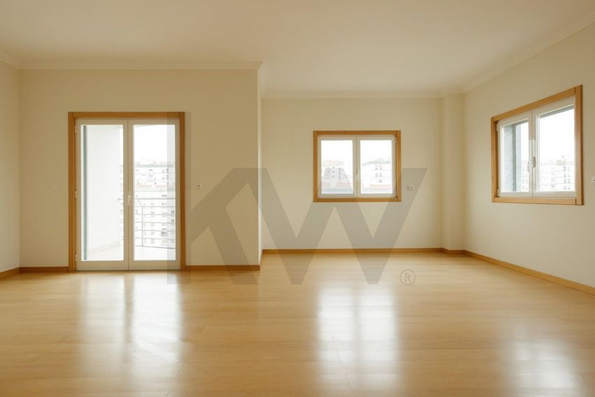 出租公寓 t3在Paço de Arcos