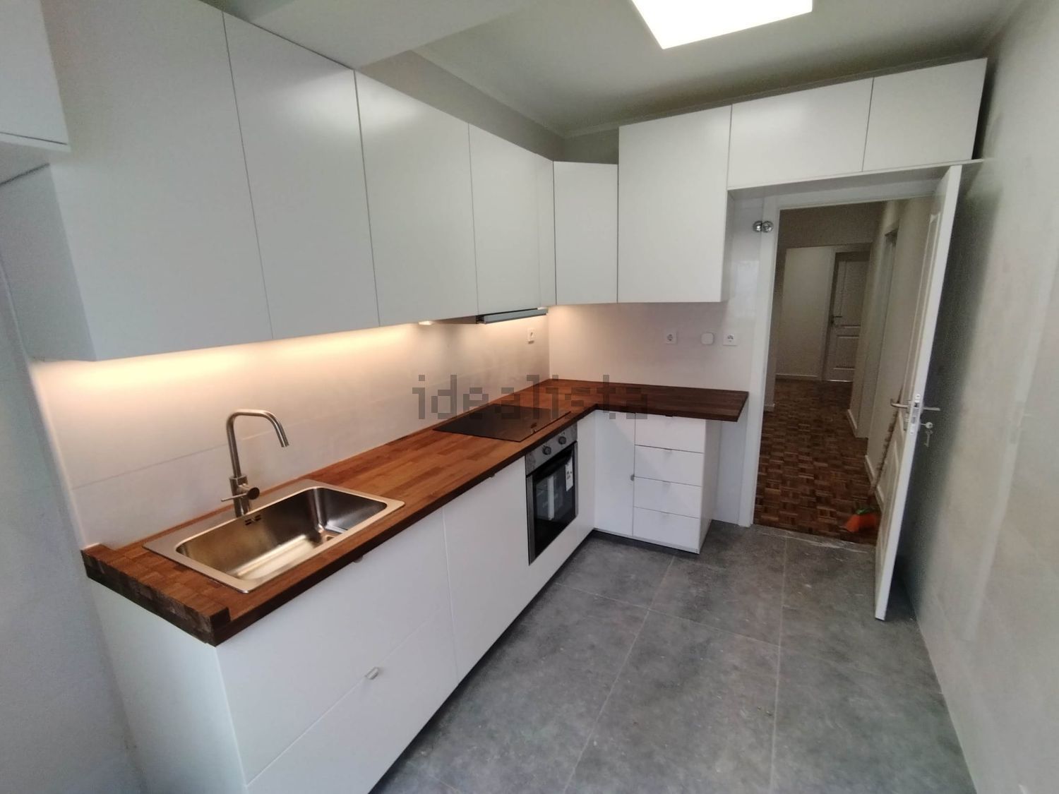 出租公寓 t2在Rua Doutor Miguel Bombarda, 251 - 厨房