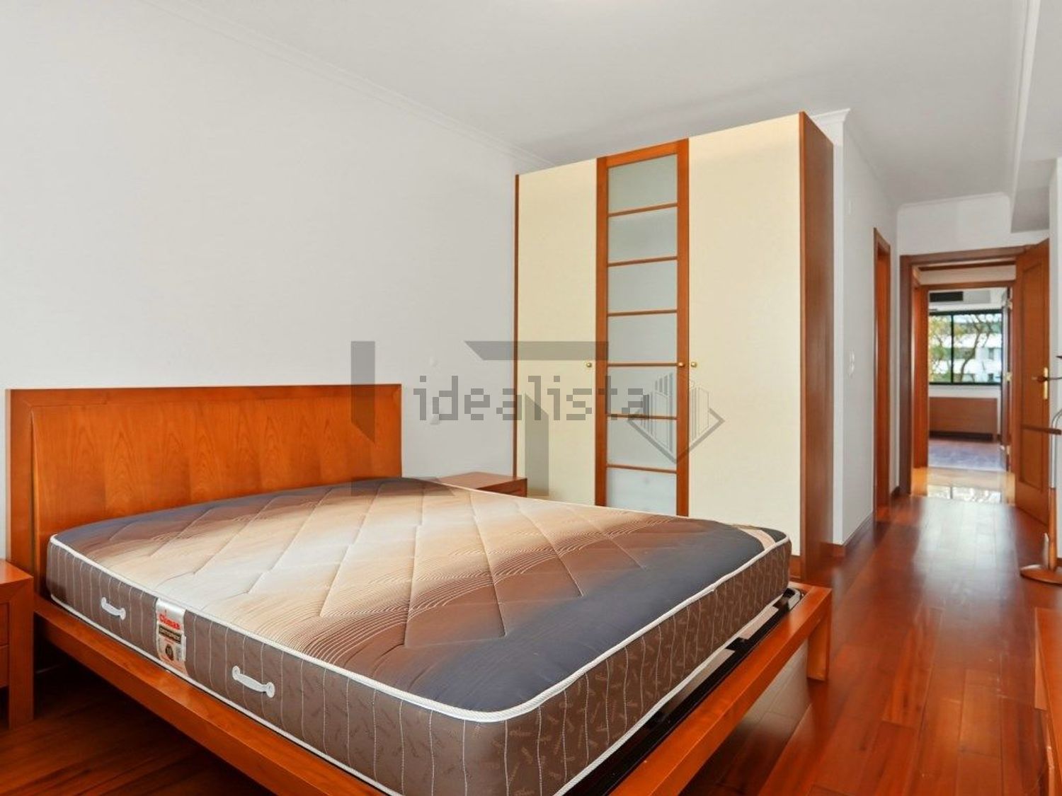 出租公寓 t2在Rua Comandante Cousteau - 卧室