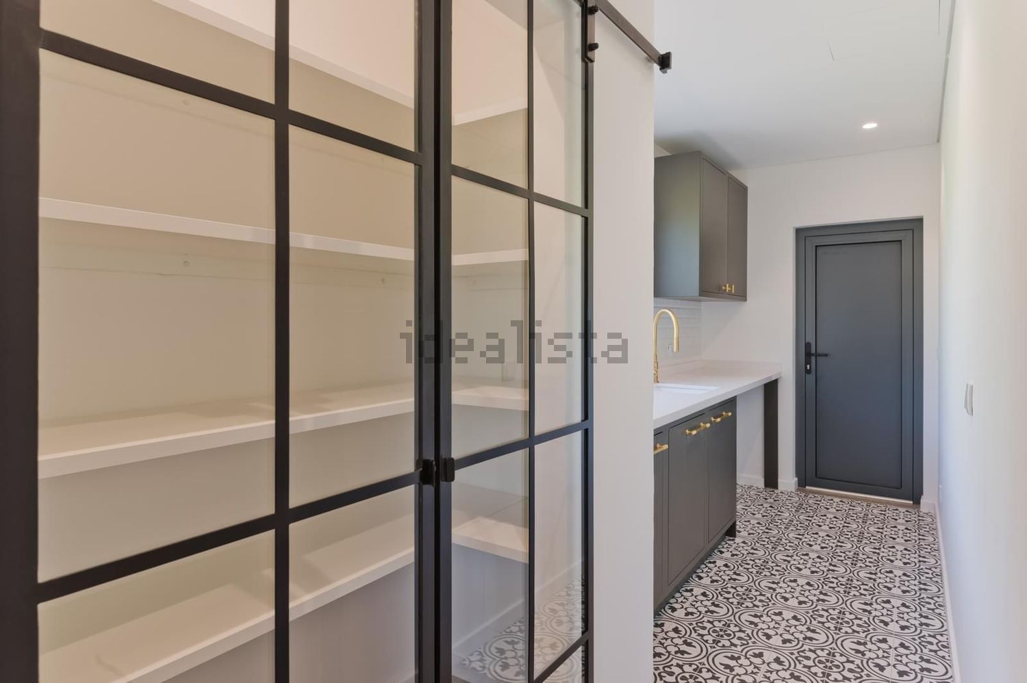 出租小楼房或独栋别墅在Rua Barruncheira - 试衣间