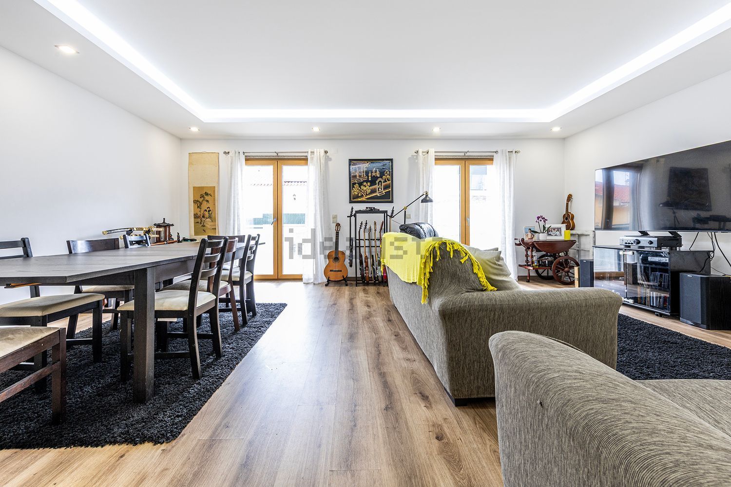 双拼别墅出售在Rua José de Sousa Saramago - 客厅