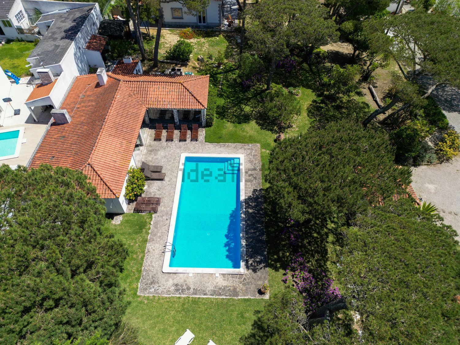 小楼房或独栋别墅出售在Caminho do Rio Touro - 游泳池