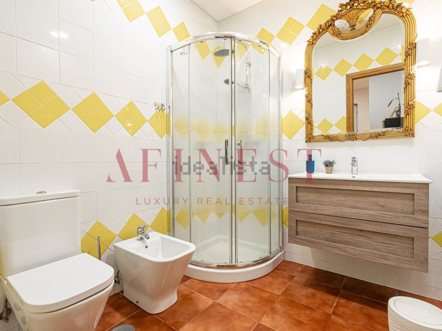 出租小楼房或独栋别墅在Rua Alto do Tanque Novo - 卫生间