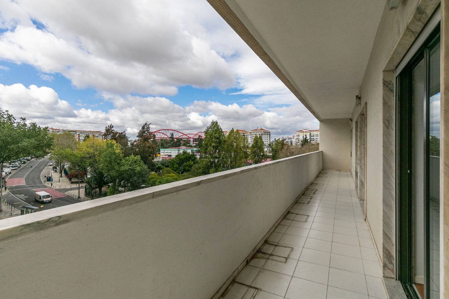 出租公寓 t4在Rua Major Neutel de Abreu - 露台