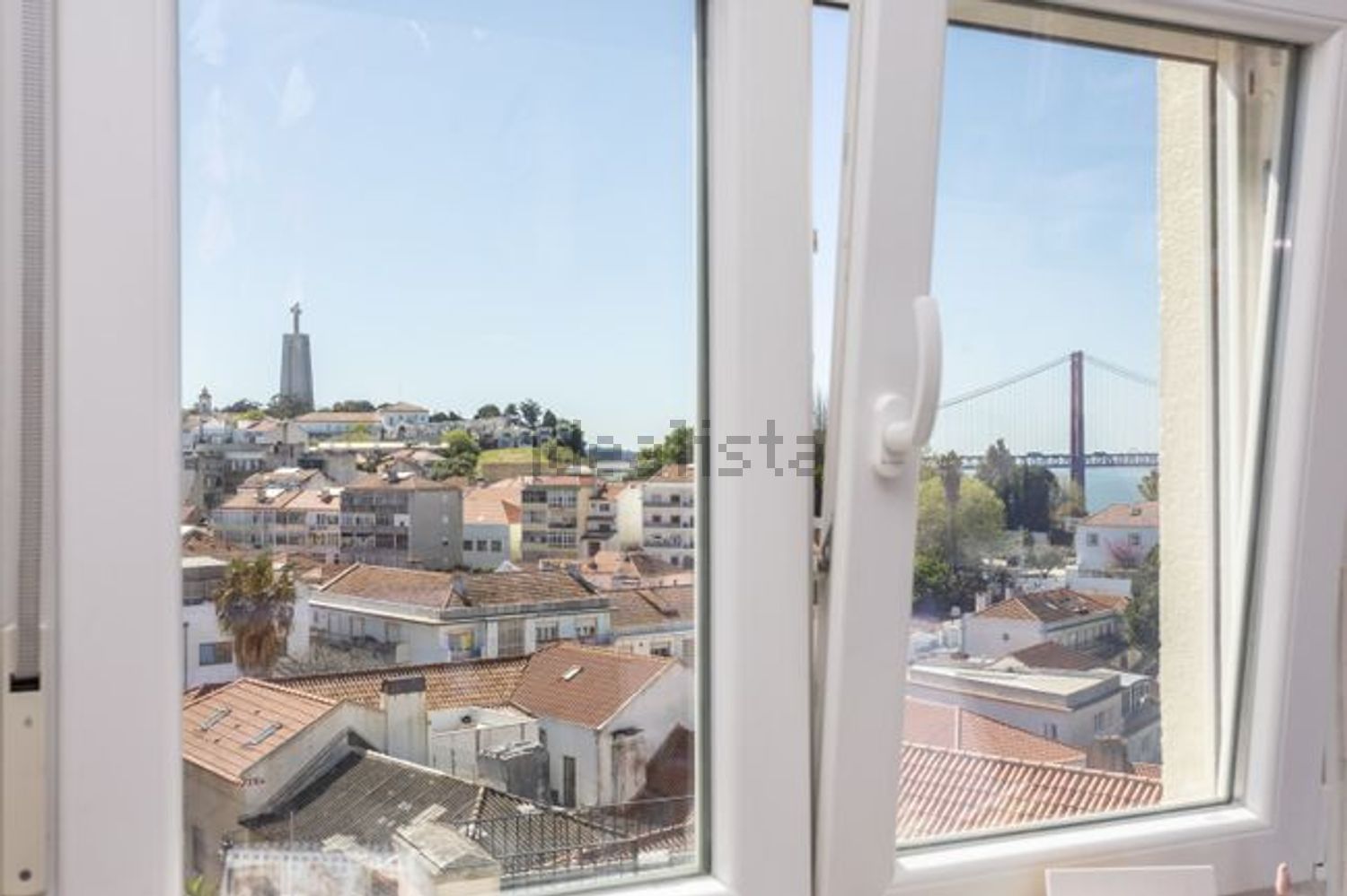 公寓 t3出售在Largo 1º de Maio, 19 - 阳台