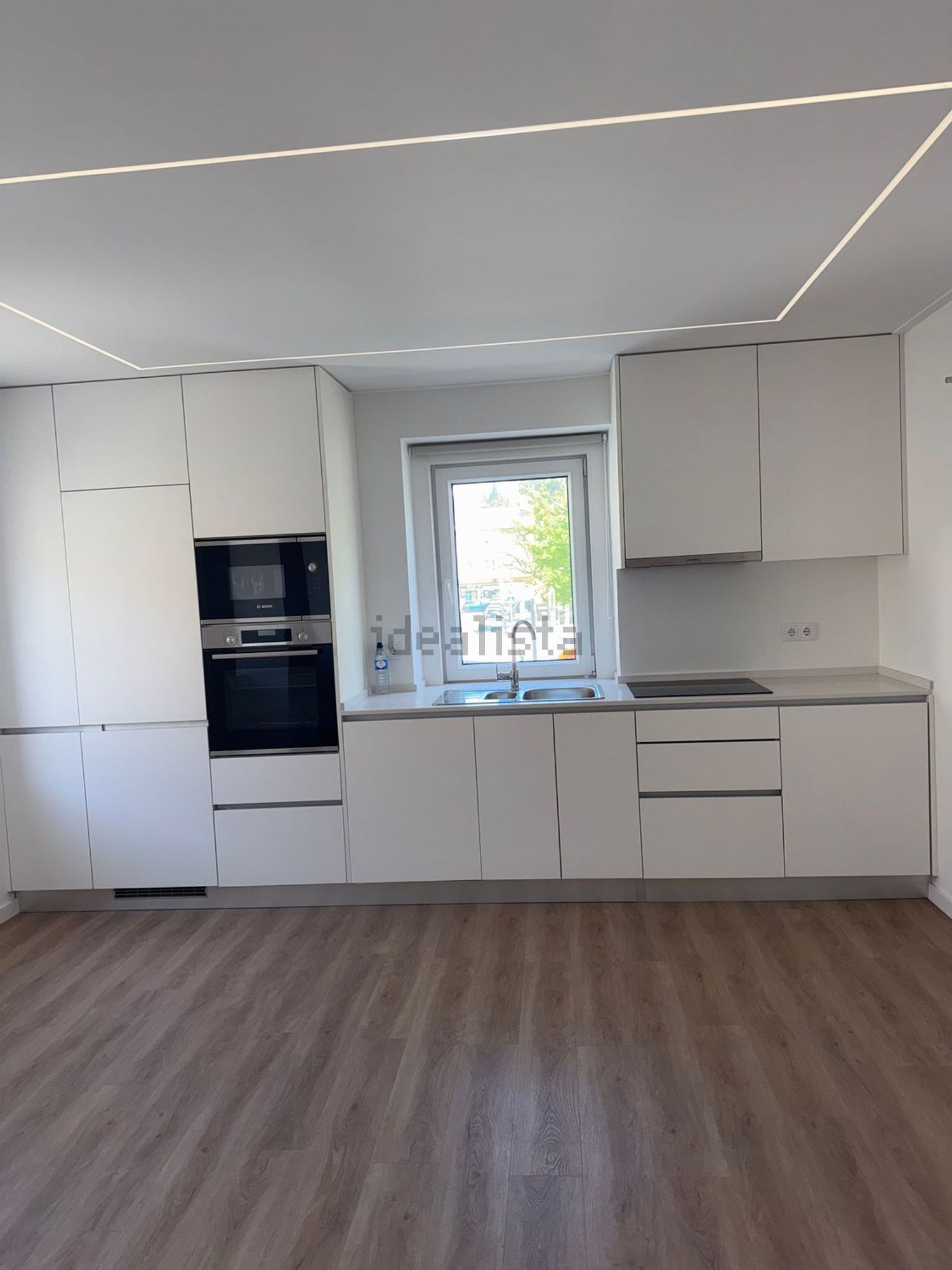 出租复式公寓在Rua Cândido dos Reis, 10 - 照片