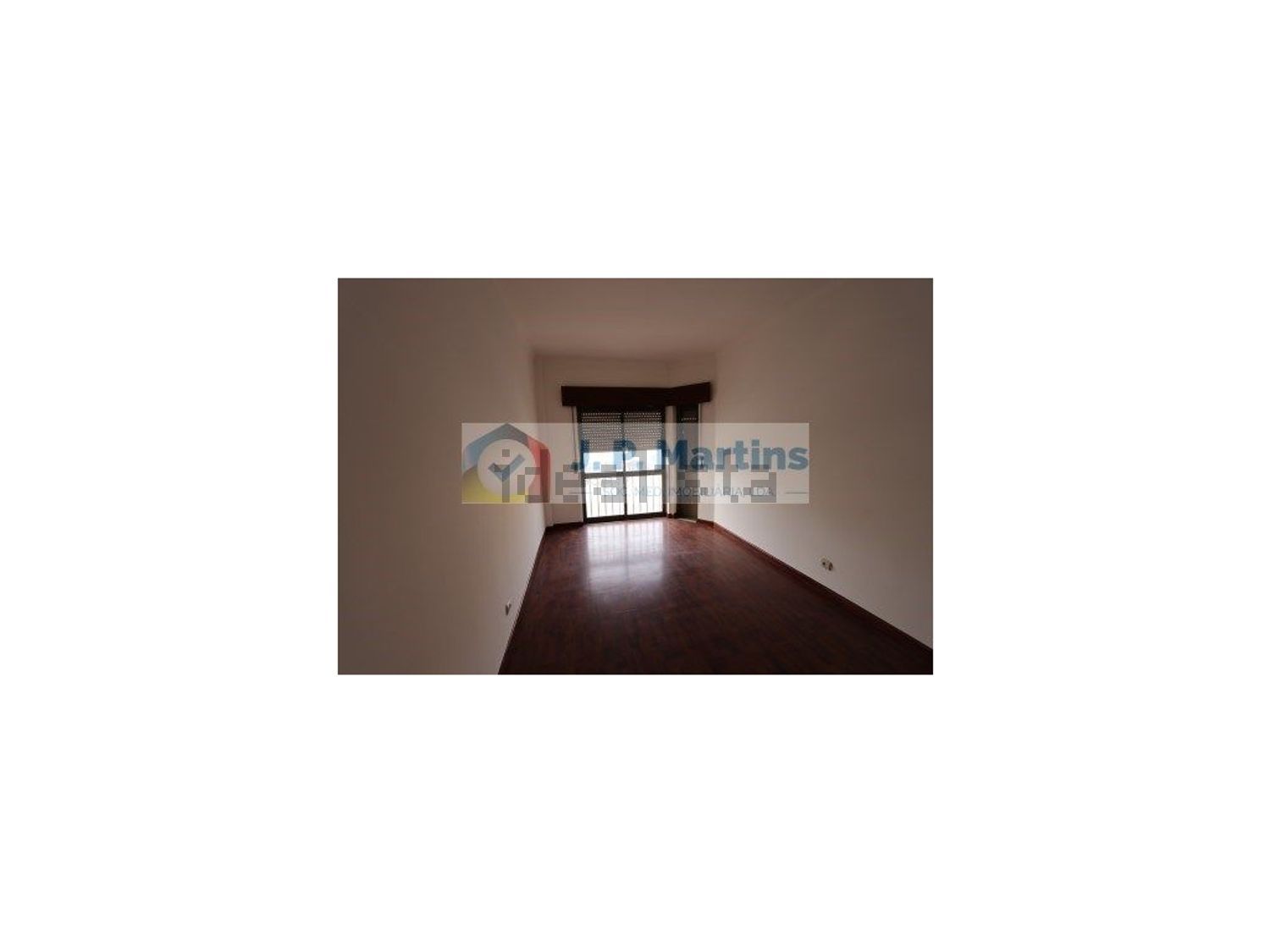 公寓 t3出售在Avenida 1º de Maio, 97 - 居住