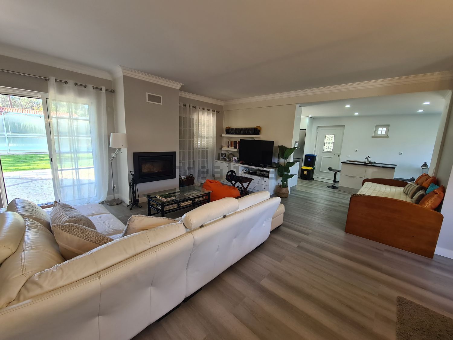 出租小楼房或独栋别墅在Herdade da Aroeira - 客厅