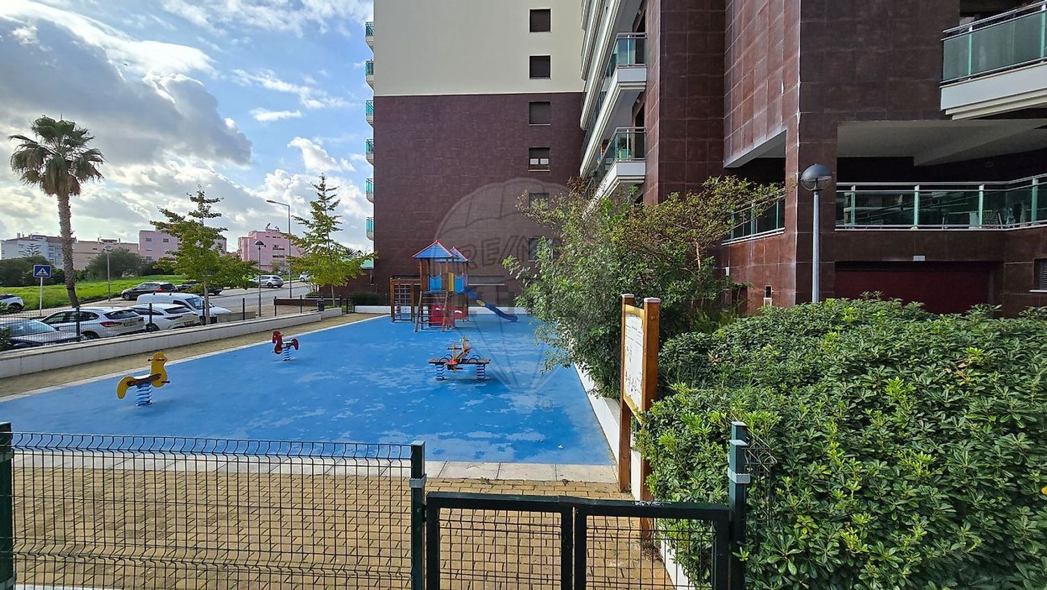 出租公寓 t3在Rua Marechal António de Spínola - 游泳池